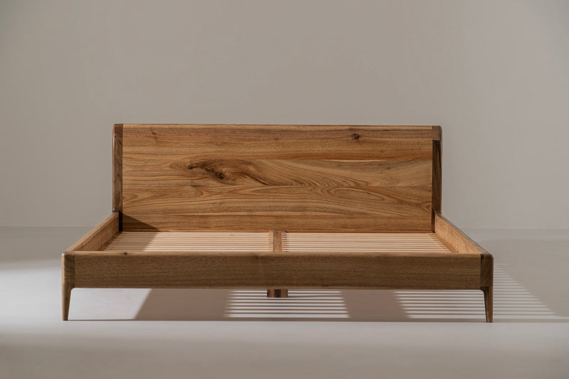 LÜNA Bedframe