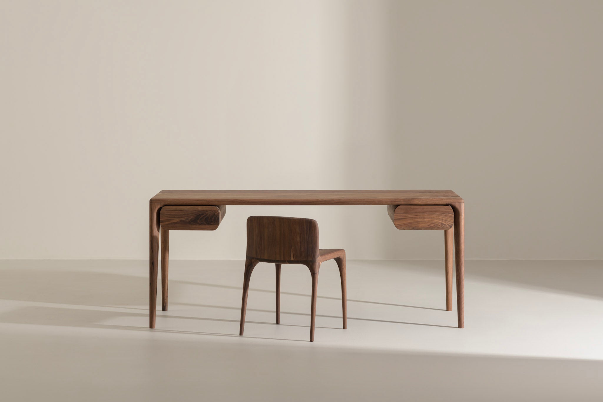 LÜNA Low Chair image 1