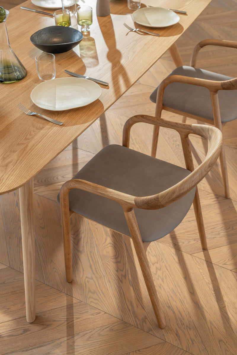 LELA | Chair