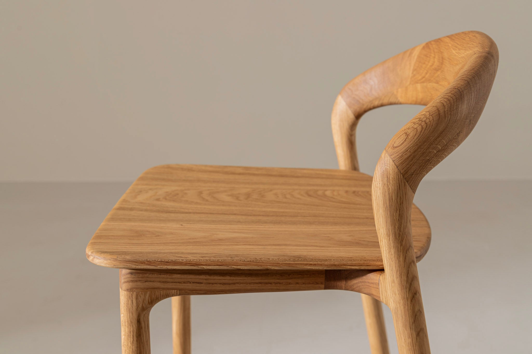 LELA Stool image 11