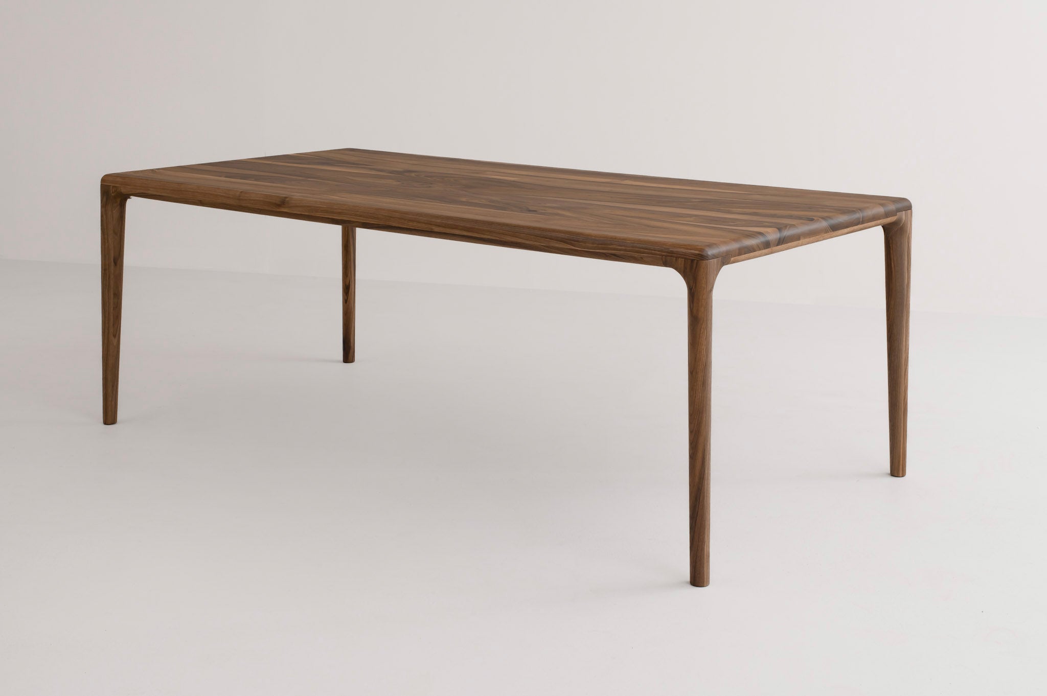 LÜNA S | Dining Table image 23