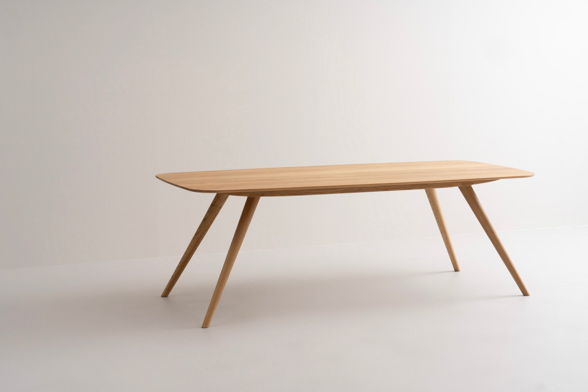 TAVI | Dining Table image 44