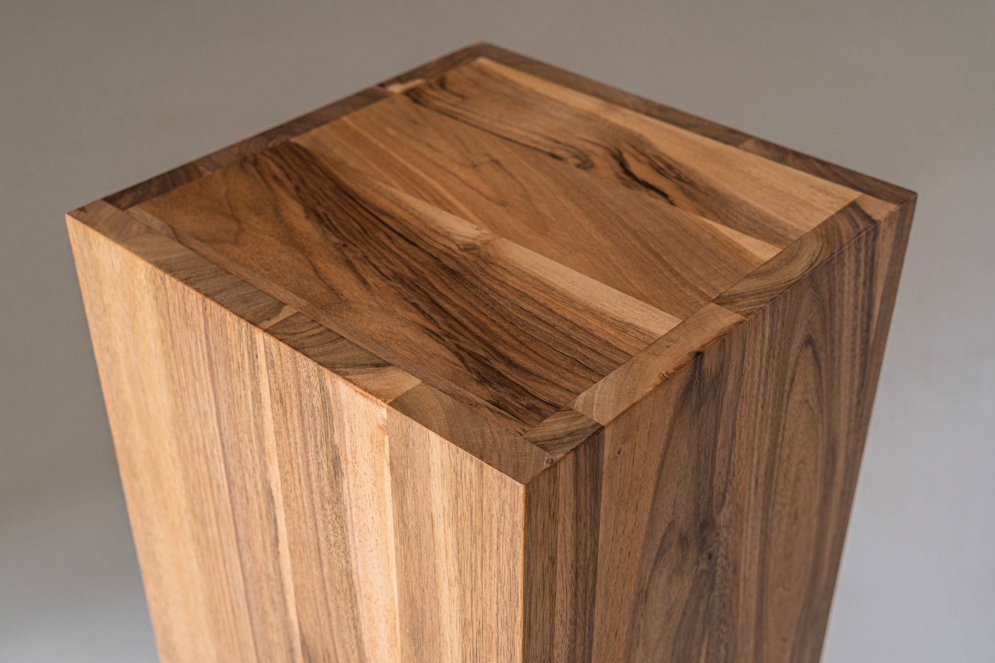 VITALI Pedestal image 10