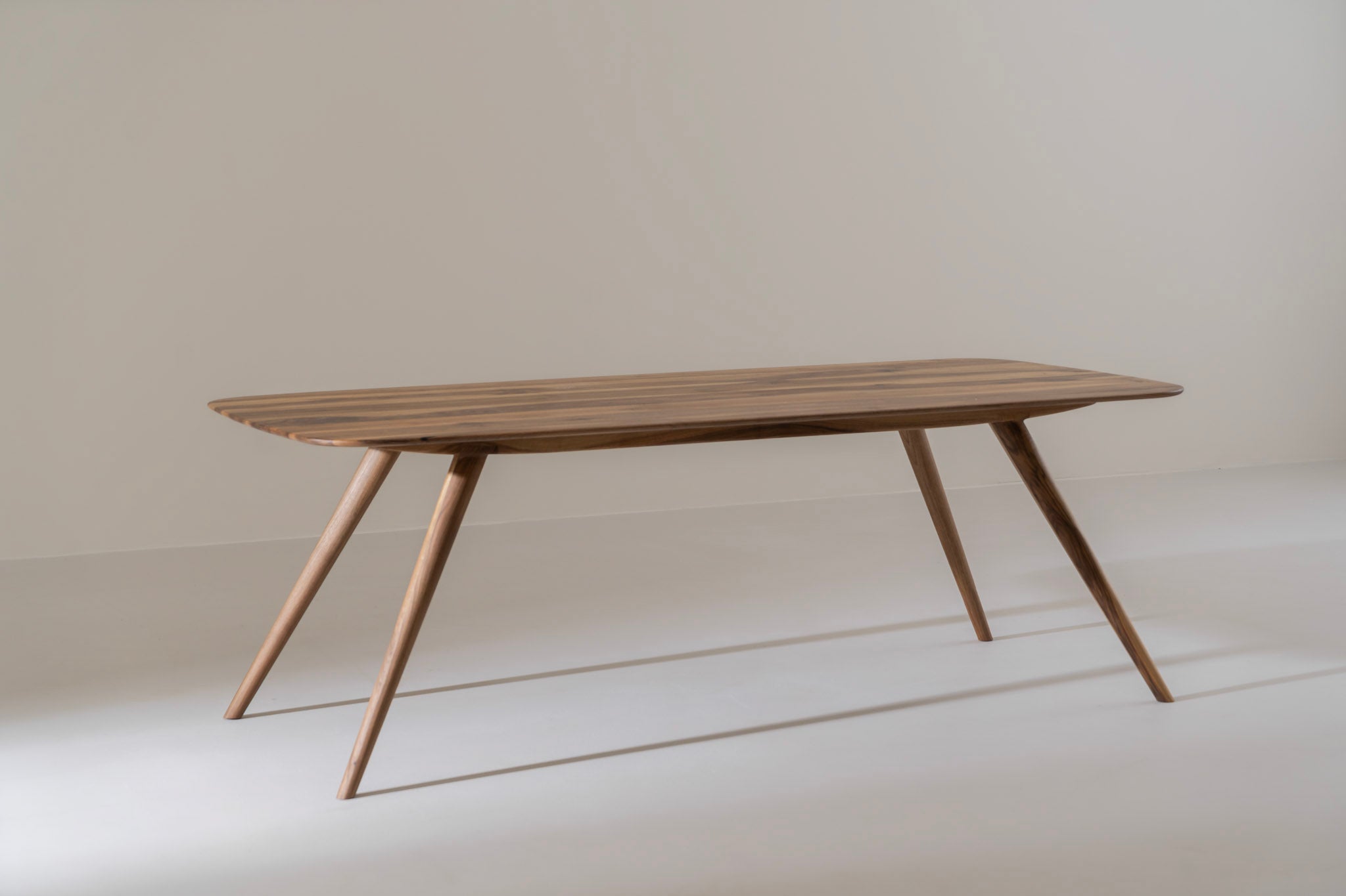 TAVI | Dining Table image 60