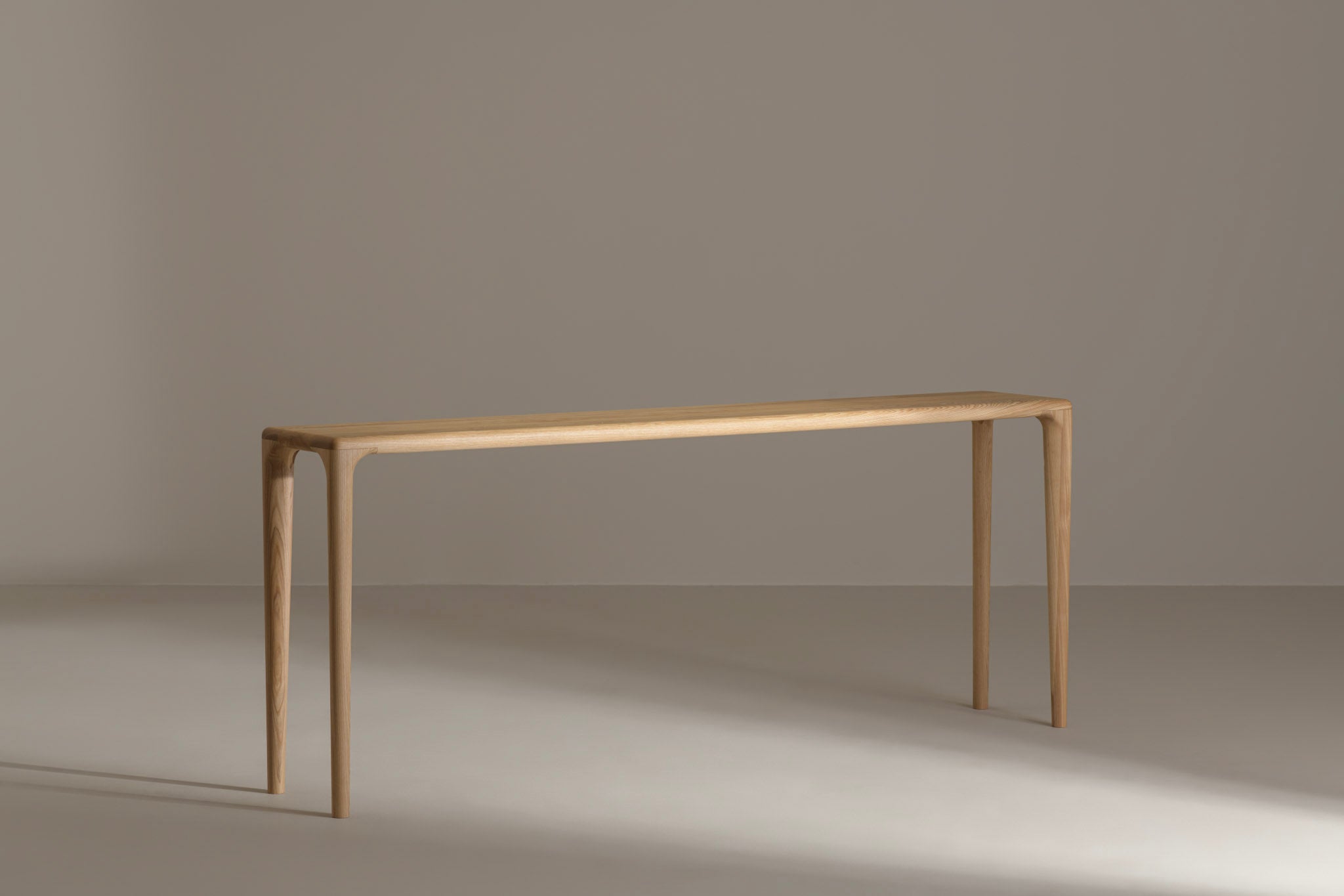 LÜNA Console Table