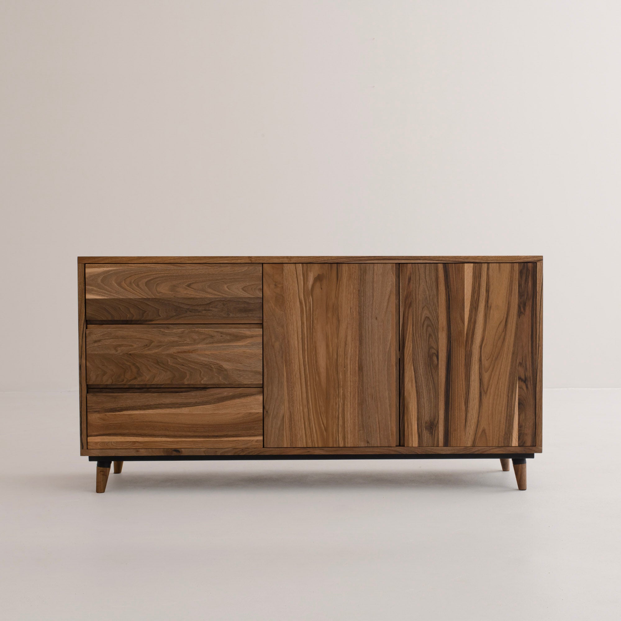 METIN Sideboard image 31