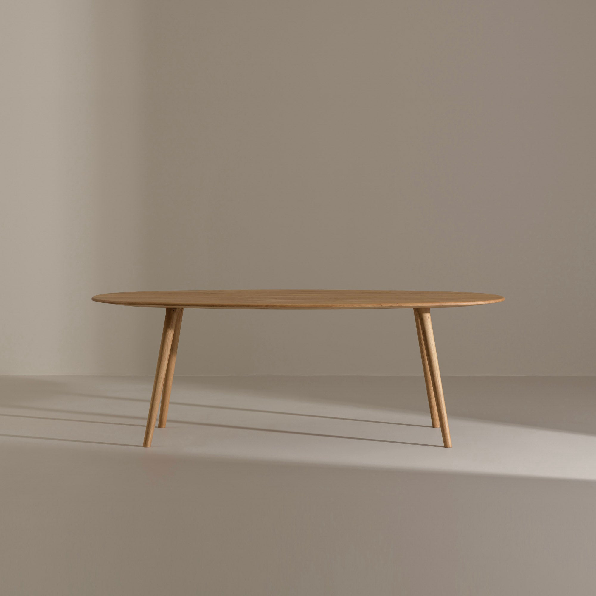 LUCIA Oval Dining Table image 13