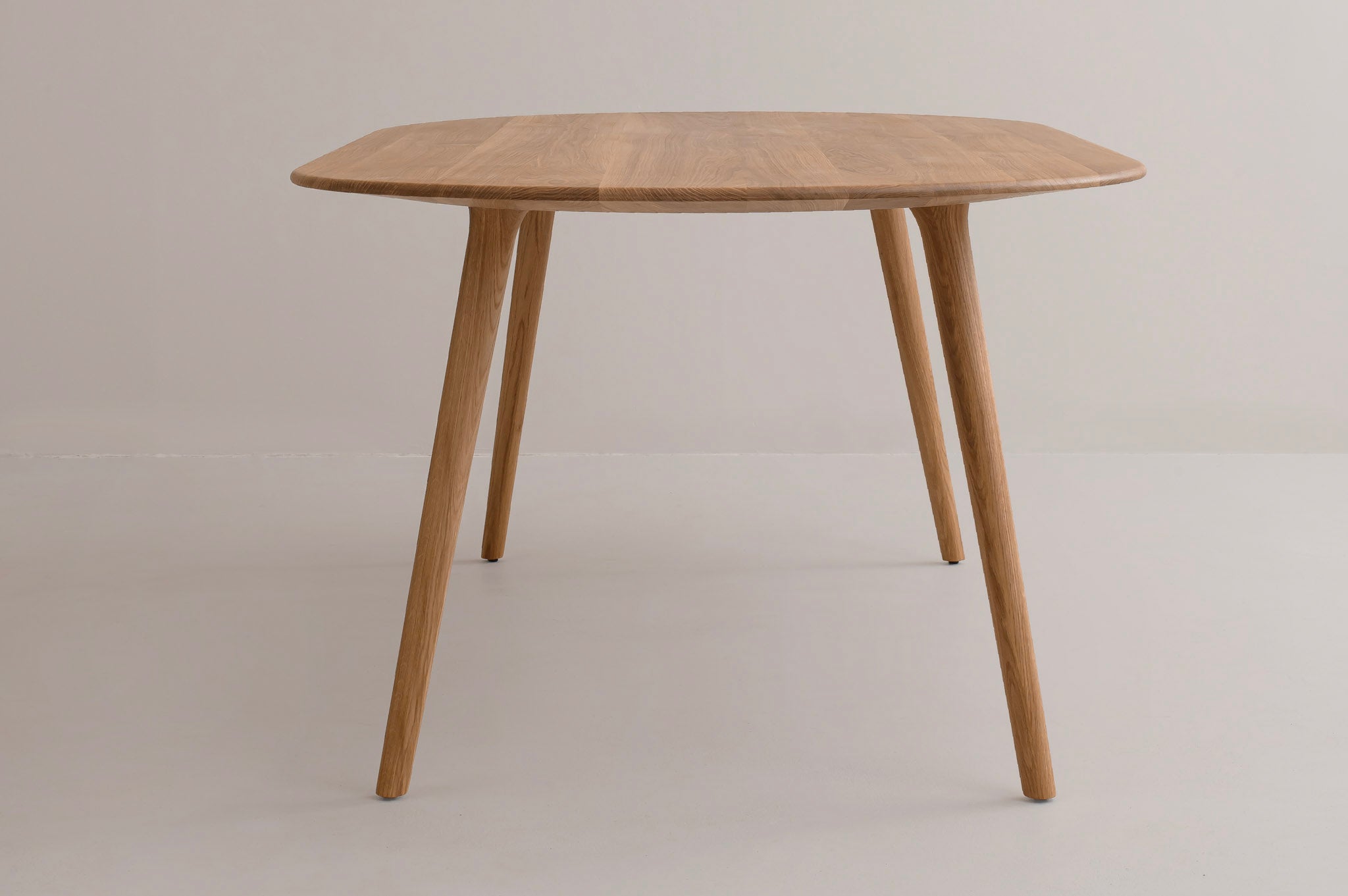 LUCIA Oval Dining Table image 18