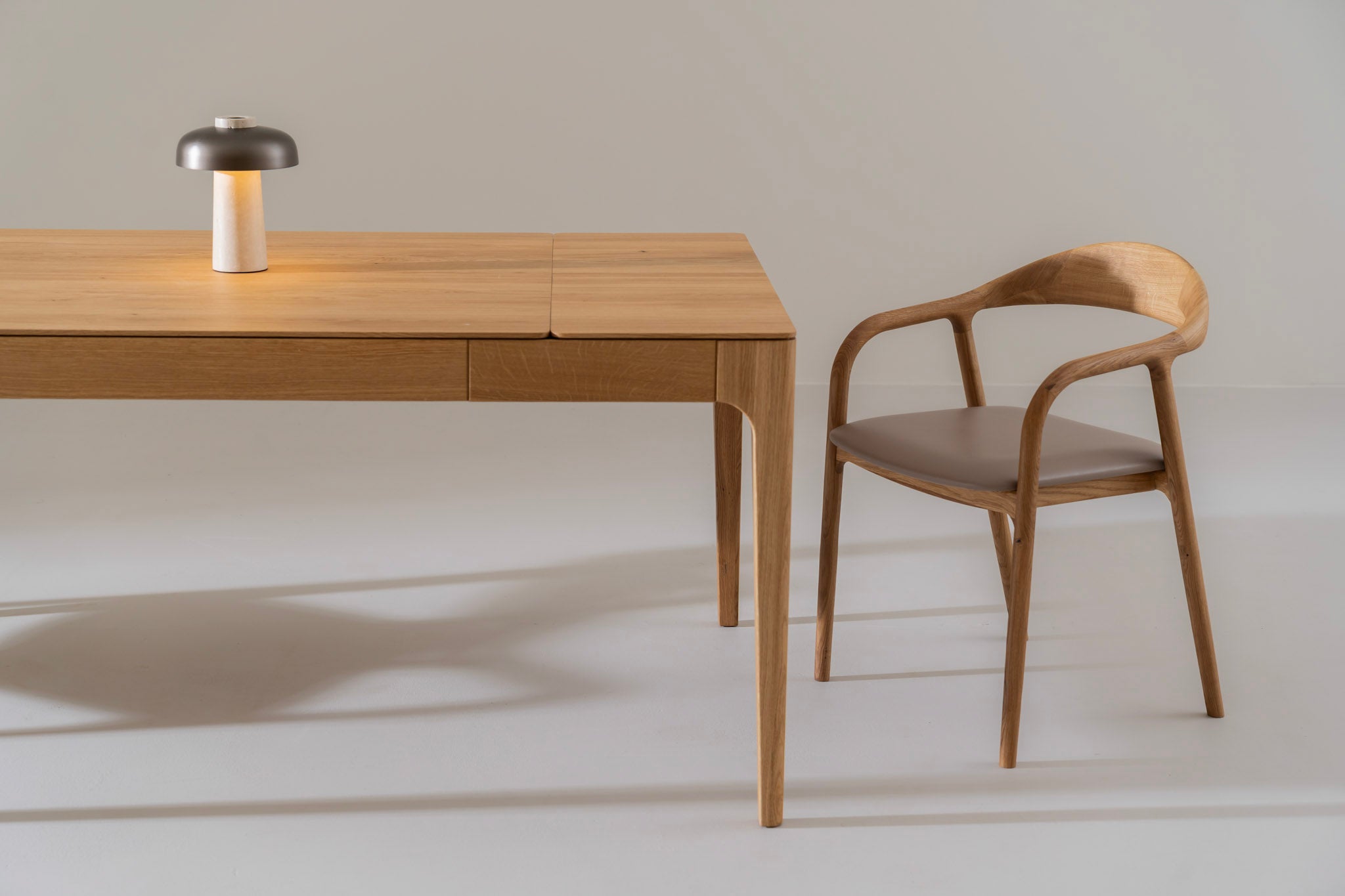 CAROLINA | Uitschuifbare eettafel van eikenhout