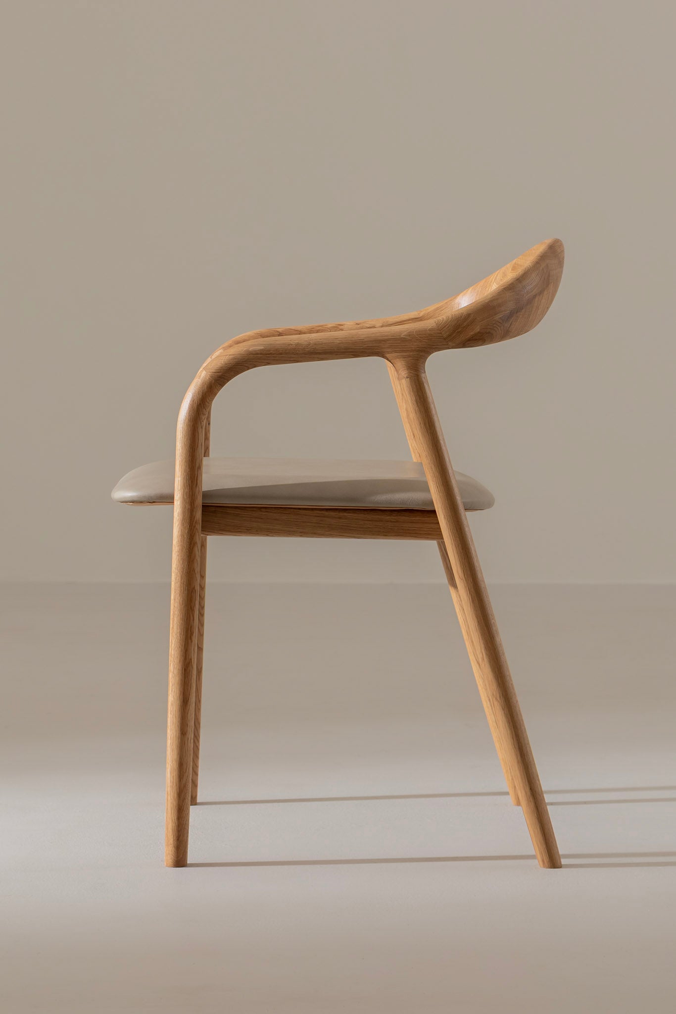LELA Chair image 92