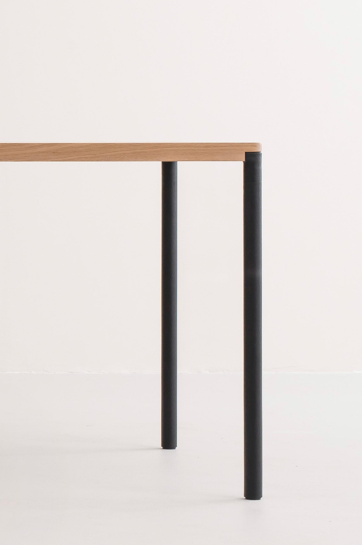 FRANKIE | Oak Dining Table