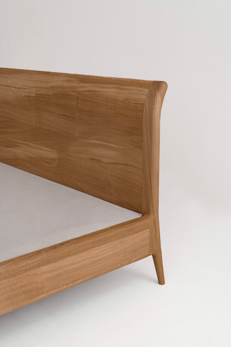 LÜNA | Bedframe