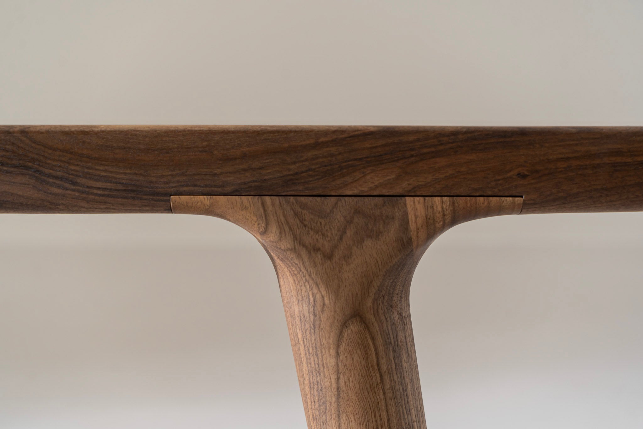 BRUNO | Walnut Bench