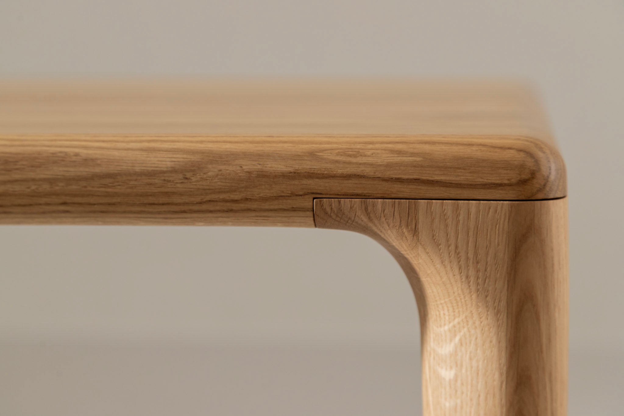 LÜNA Dining Table image 73