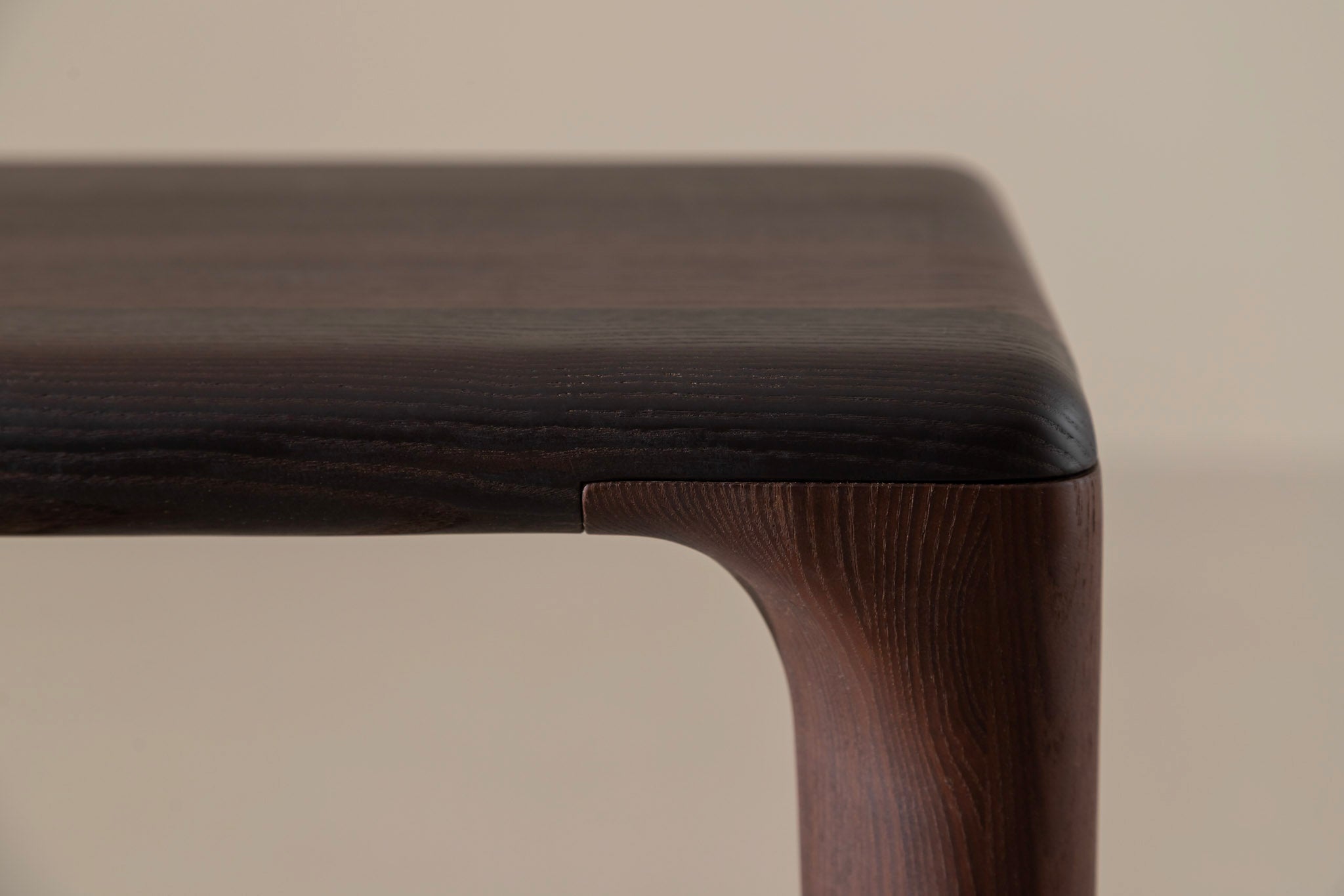 LÜNA Console Table image 37