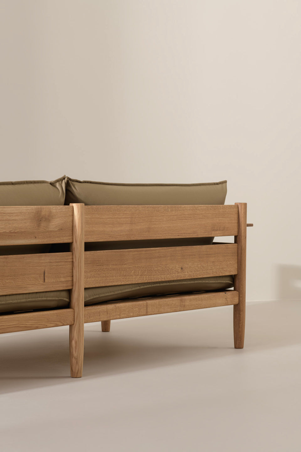 Massief houten frame met outdoor-afwerking