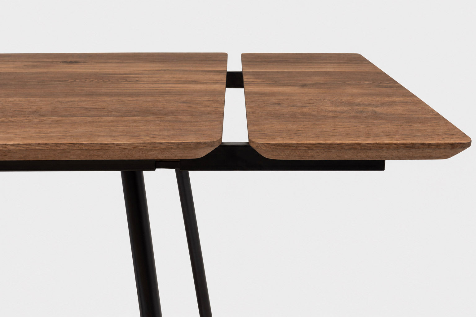MARTA Walnut Extendable Dining Table