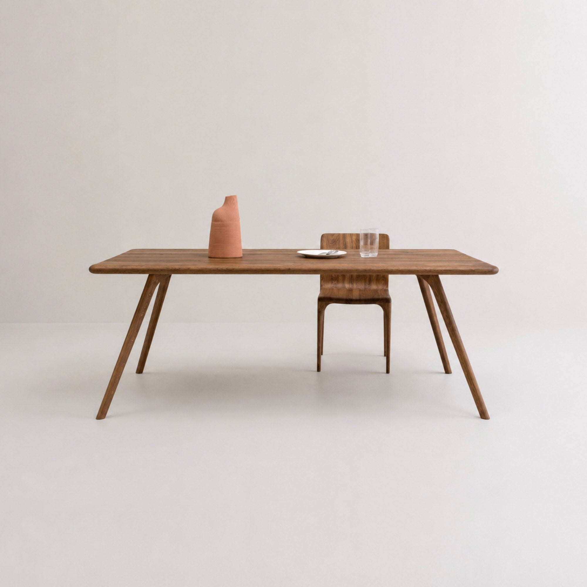 ARLEN | Dining Table image 14