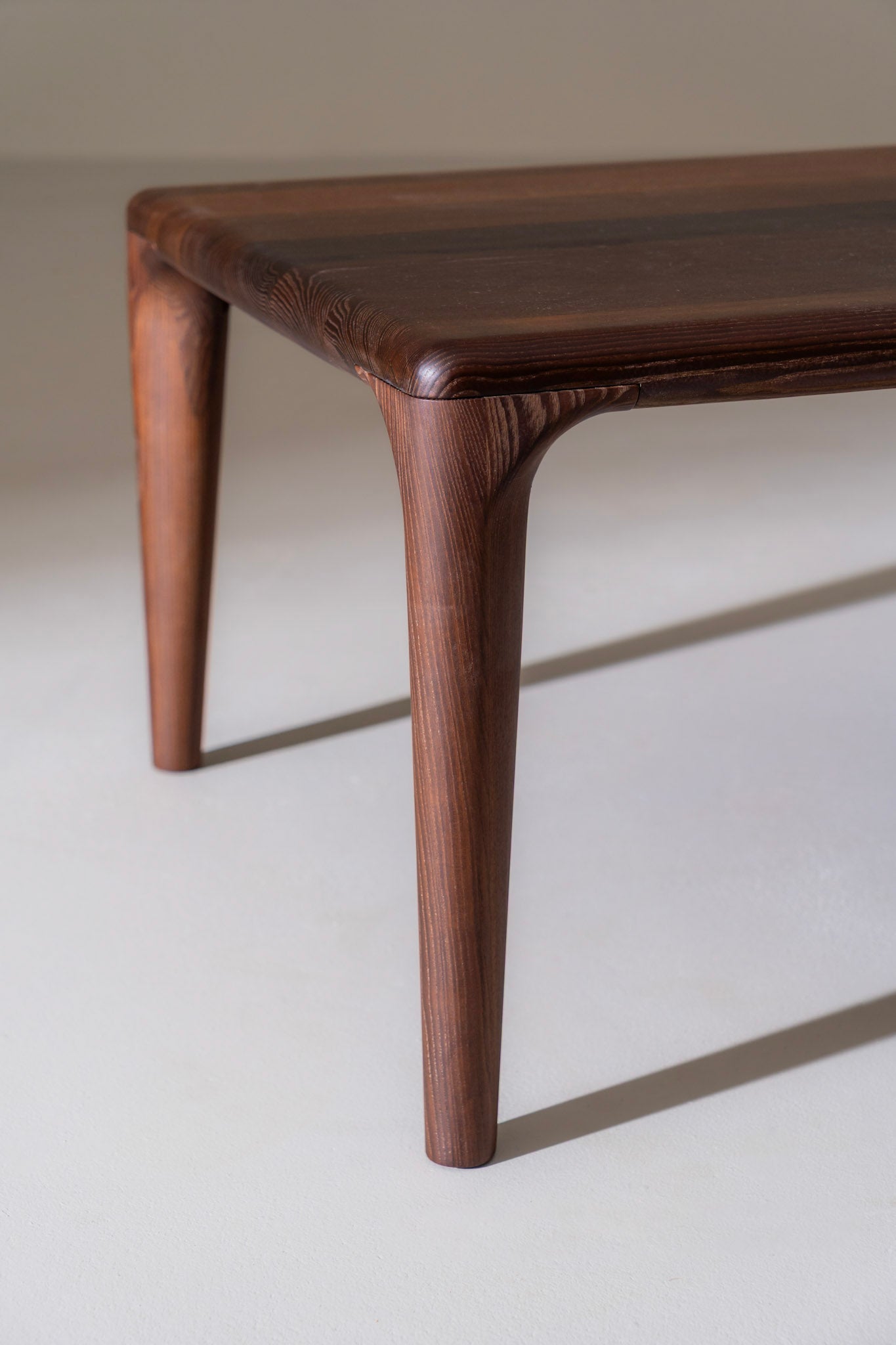 LÜNA Coffee Table image 26