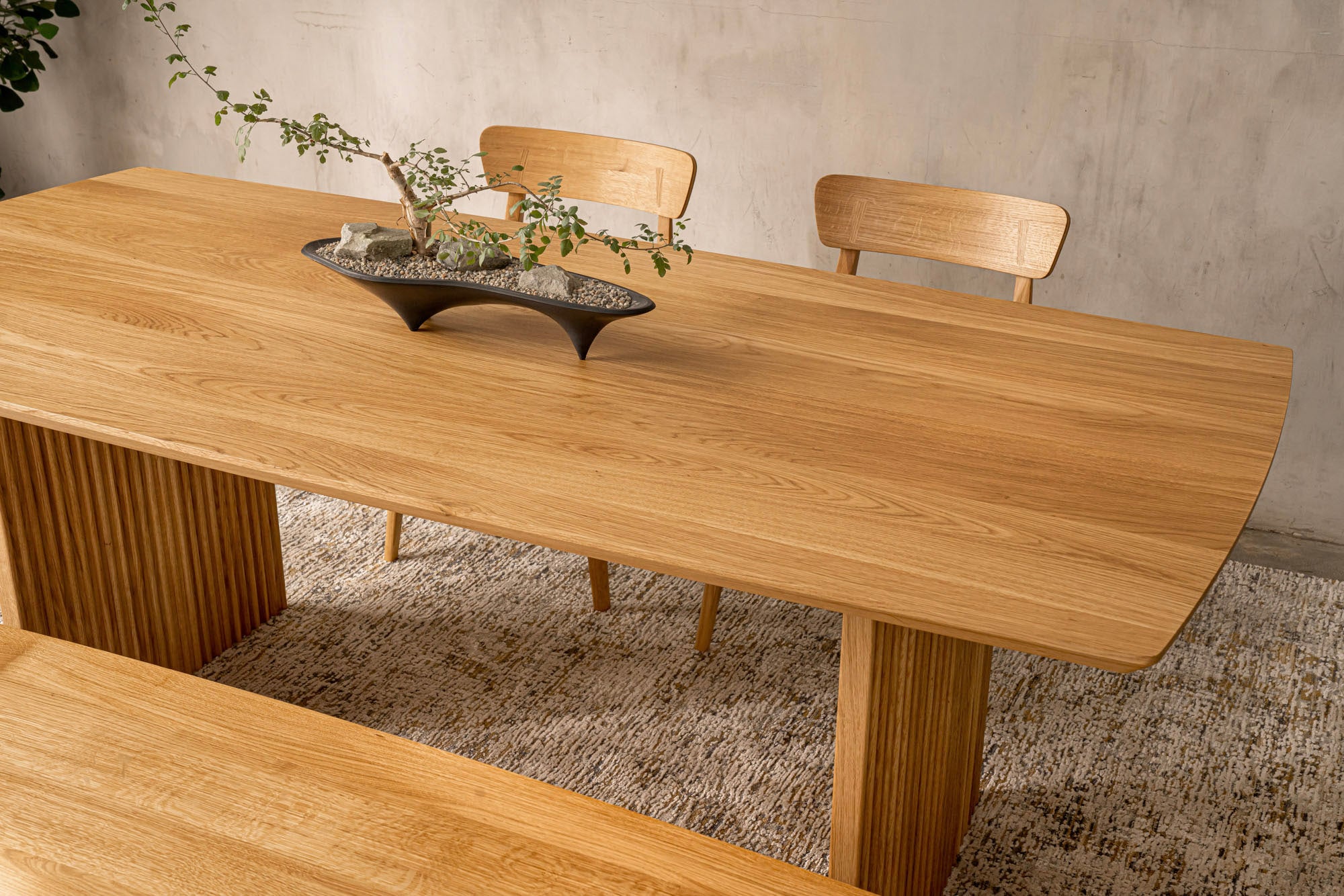 MIOKO | Oak Dining Table