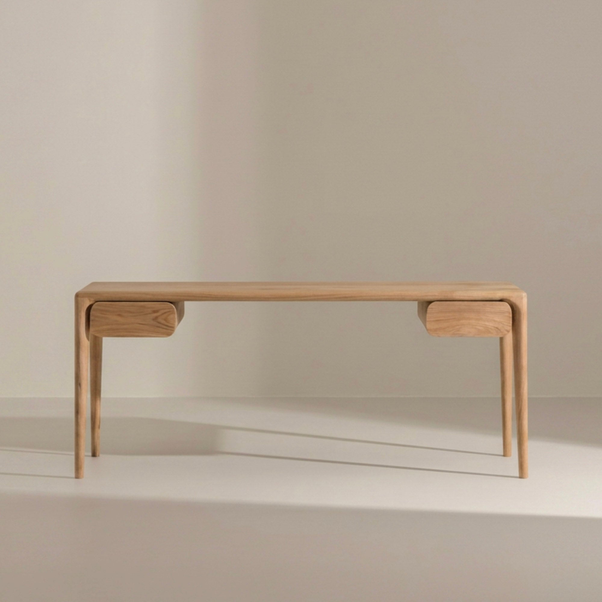 LUNA Desk image 21