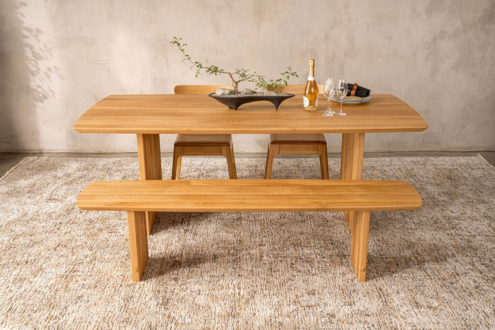 MIOKO | Oak Dining Table
