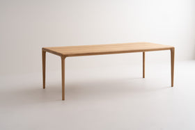 LÜNA S | Dining Table image 6