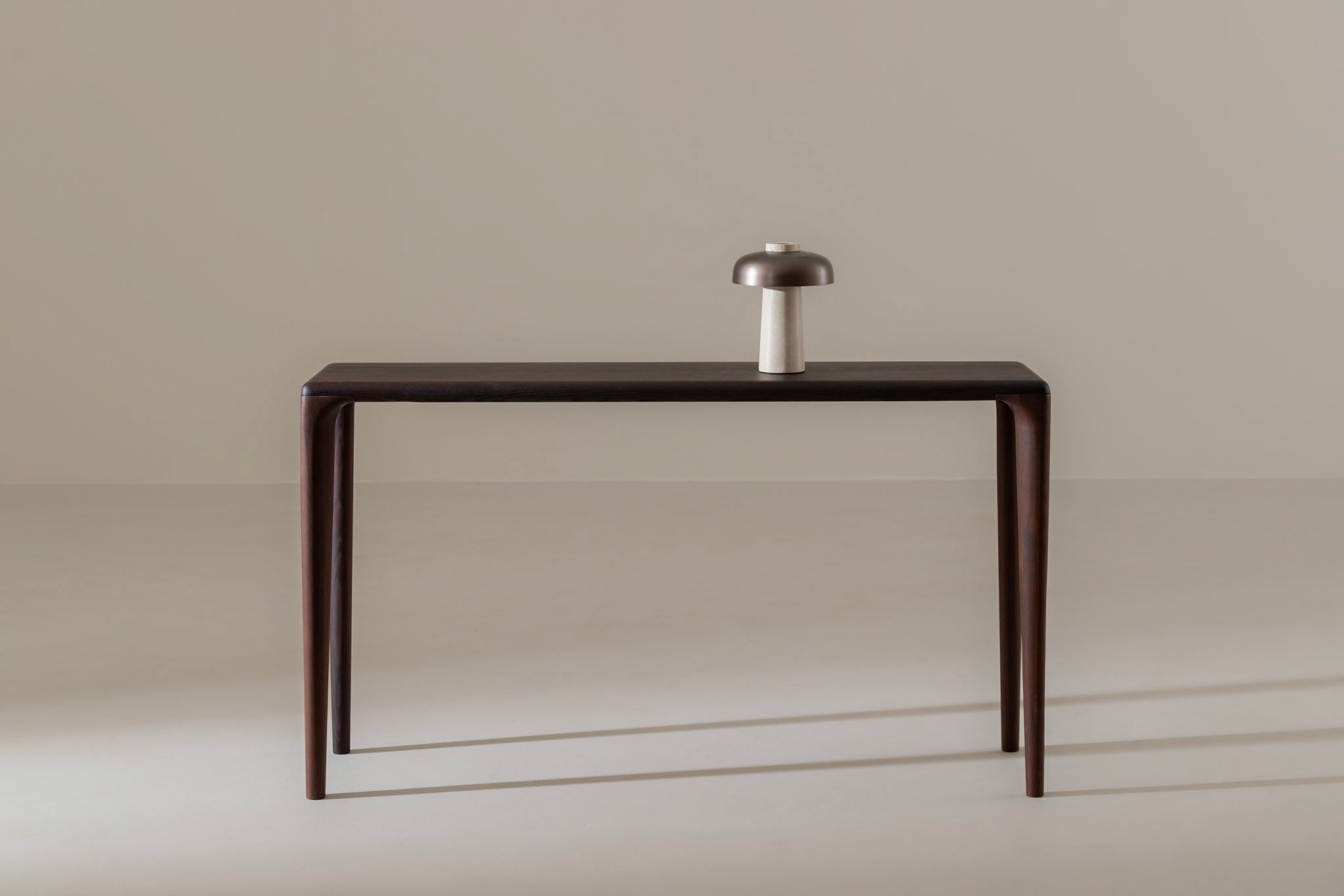LÜNA Console Table image 41