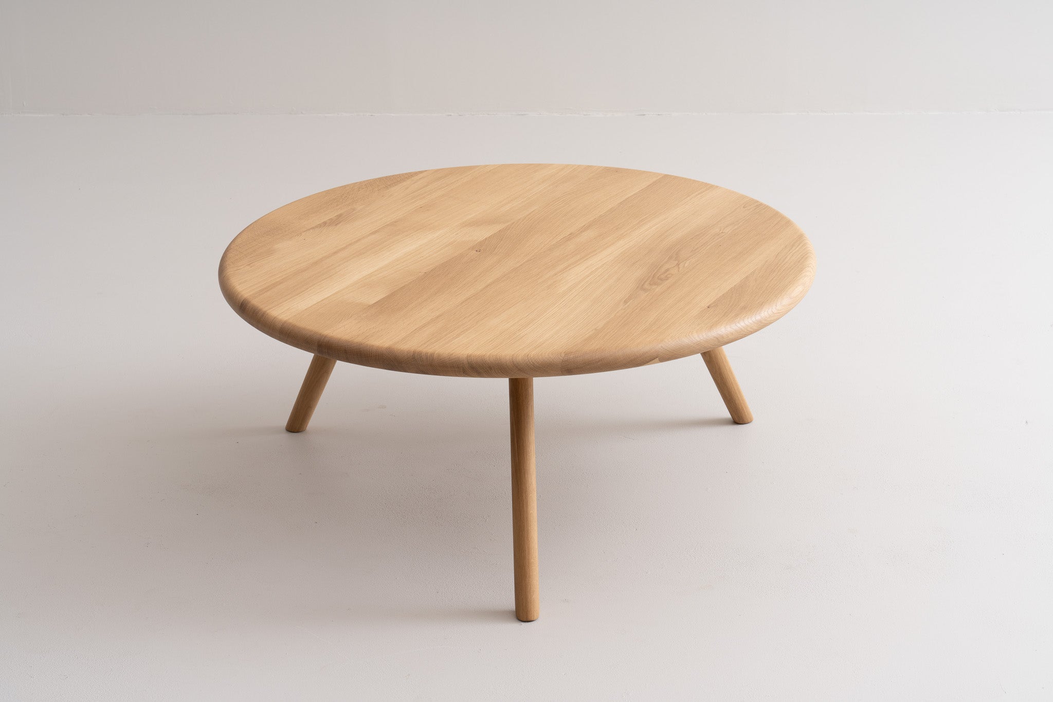 ARLEN | Nesting Round Coffee Tables
