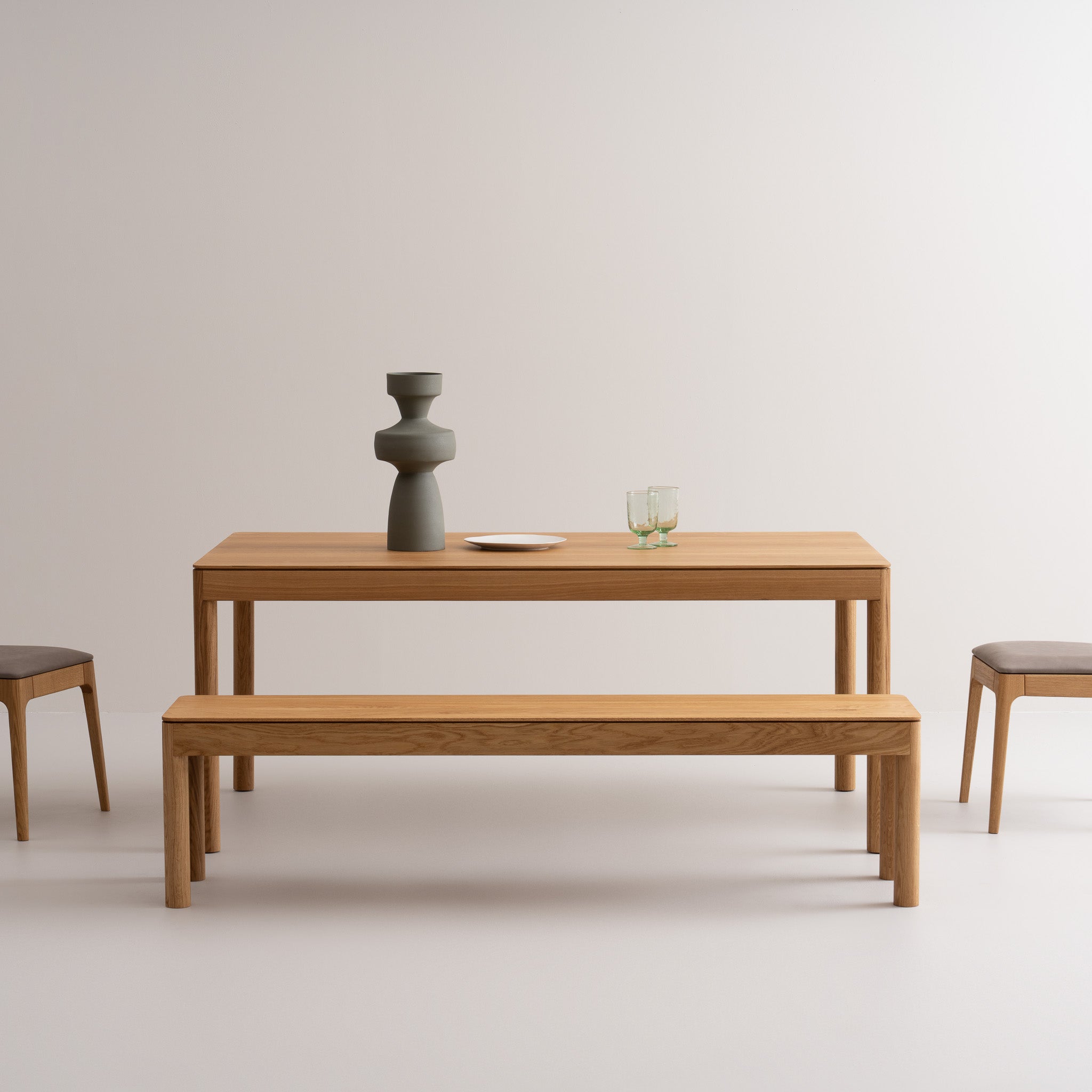 CAROLINA S | Oak Dining Table