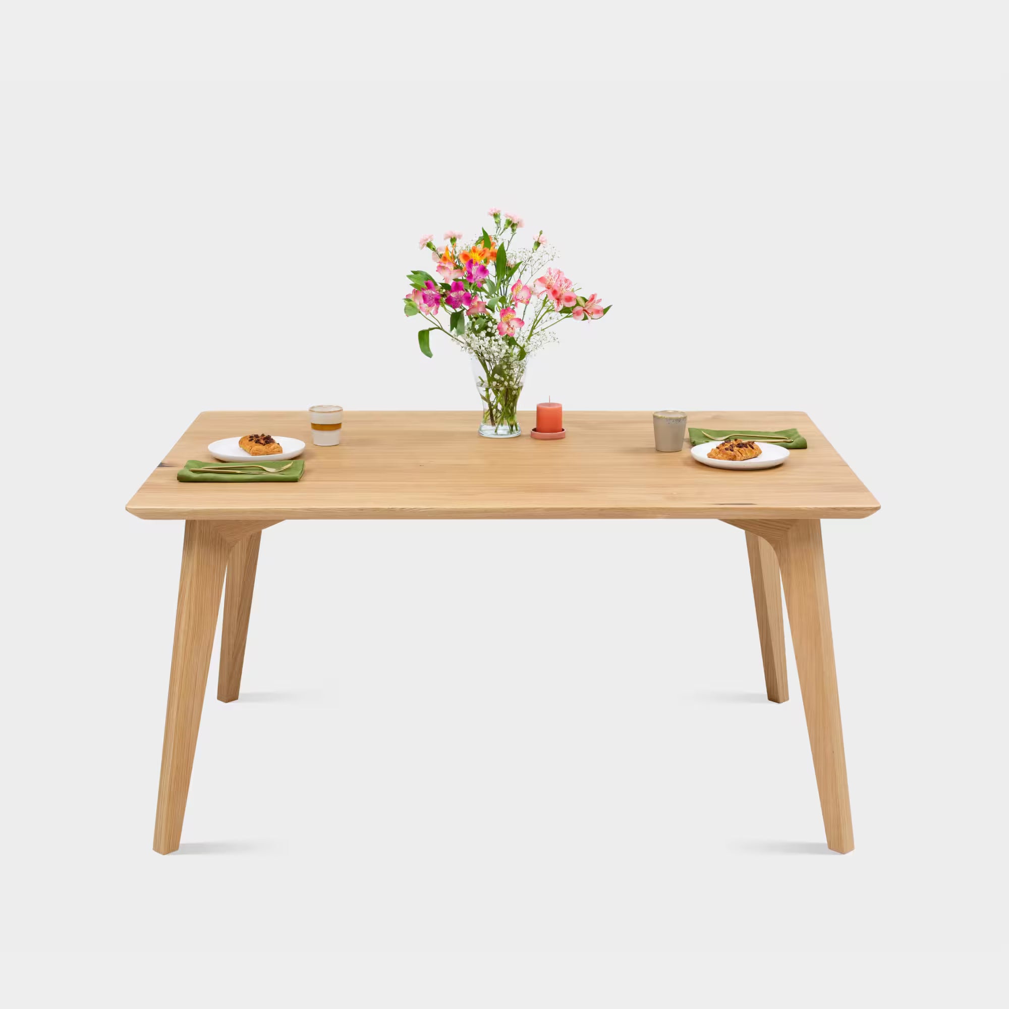 AMBER S | Oak Dining Table