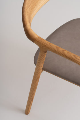 LELA | Chair image 11