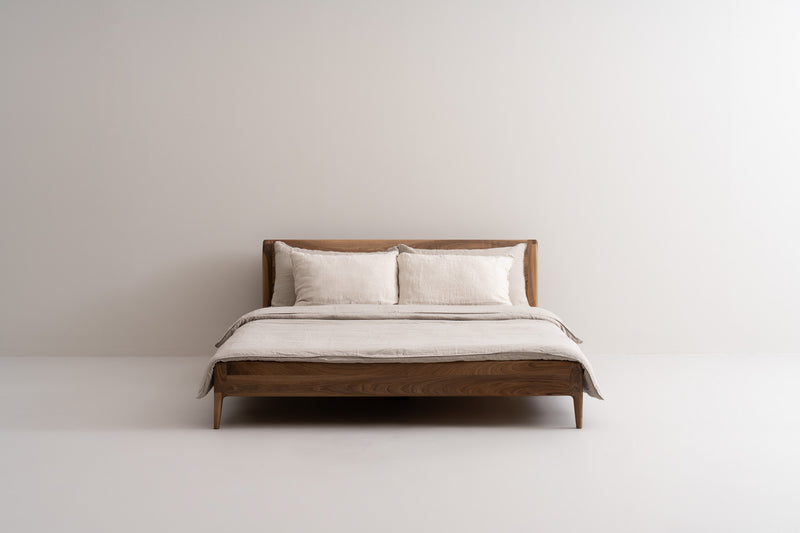 LÜNA | Bedframe