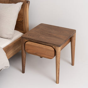LÜNA | Side Table image 11