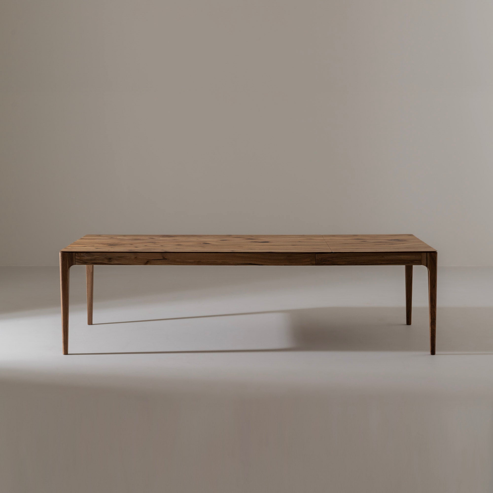 CAROLINA Walnut Extendable Dining Table