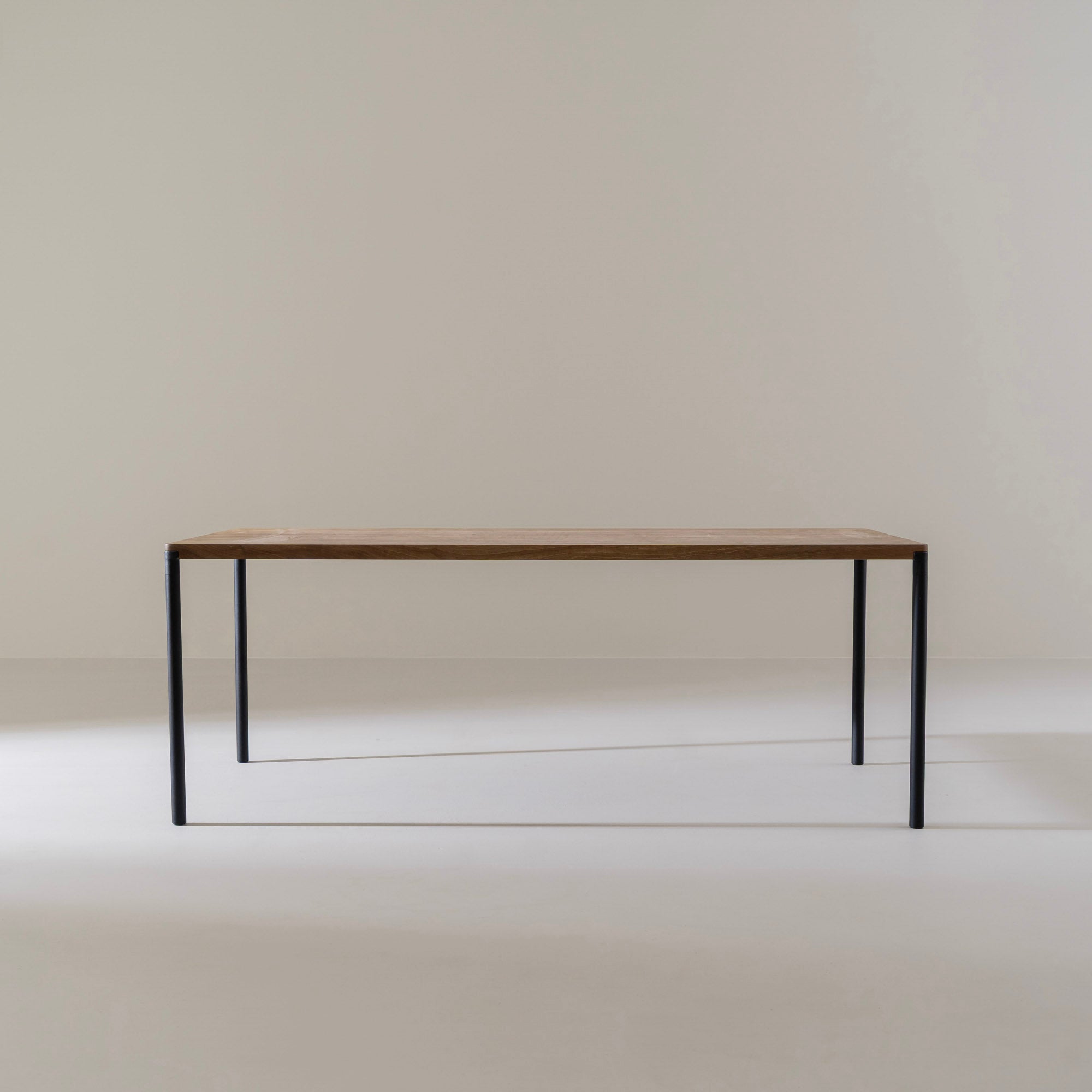 FRANKIE Walnut Dining Table
