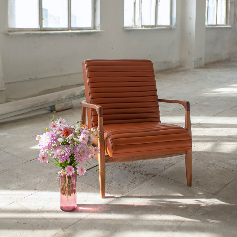 LAICA | Armchair and Ottoman