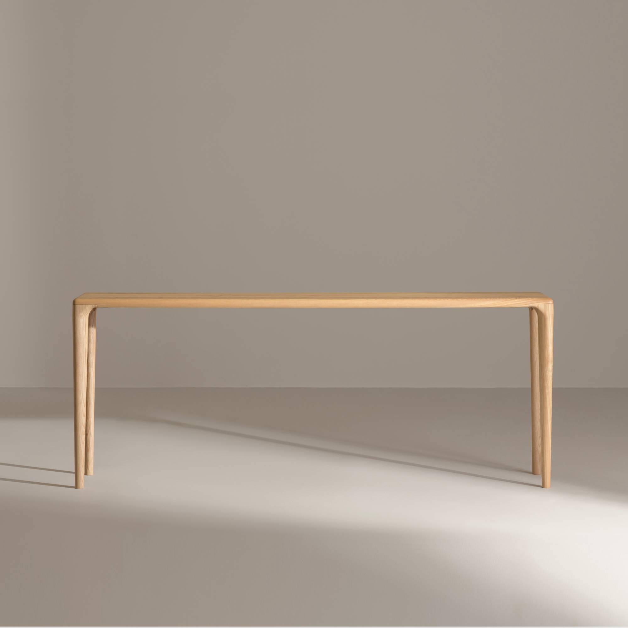 LÜNA Console Table image 1