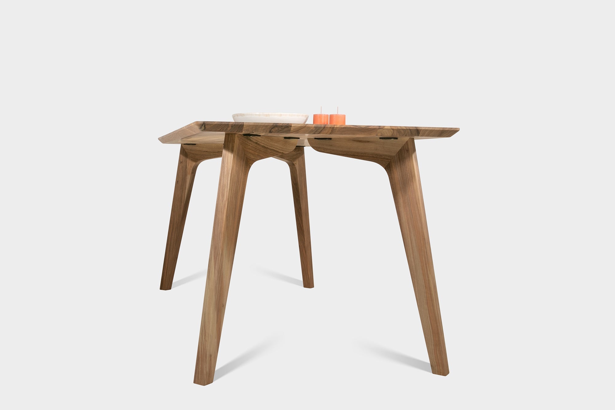 AMBER S | Walnut Extendable Dining Table